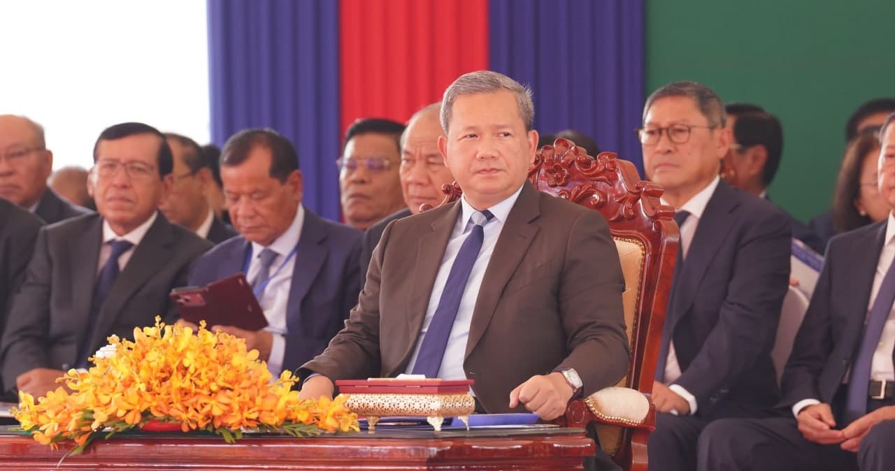 សម្តេចធិបតី ហ៊ុន ម៉ាណែត លើកឡើងថា គិតមកដល់ពេលបច្ចុប្បន្ននេះ មានពលរដ្ឋចូលព្យាបាលជំងឺនៅមណ្ឌលសុខភាព និងមន្ទីរពេទ្យបង្អែកស្រុក កើនឡើងប្រមាណ៨០%