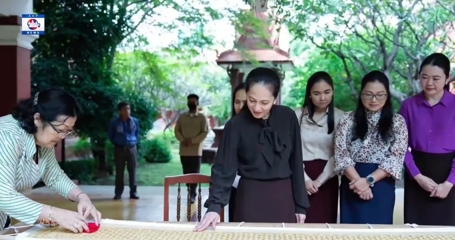 កម្ពុជាត្រៀម ស្បៃខ្មែរ ជាវត្ថុអនុស្សាវរីយ៍សម្រាប់កិច្ចប្រជុំកំពូលហ្វ្រង់កូហ្វូនី លើកទី២០