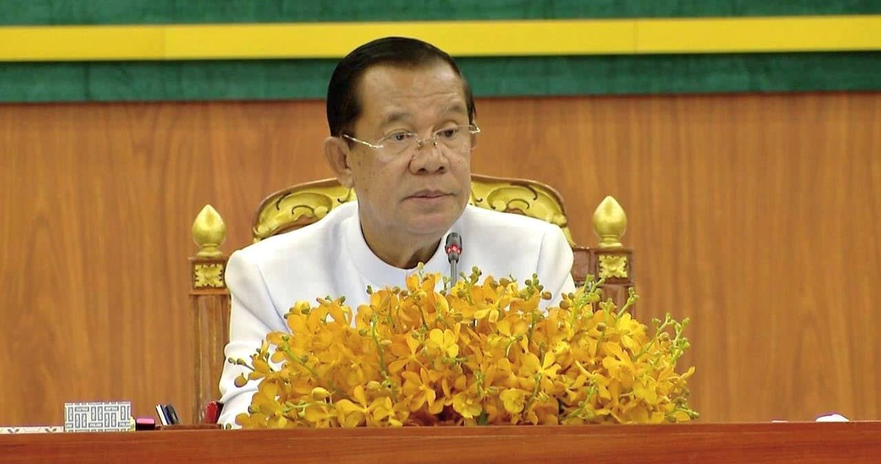 ព្រះរាជក្រឹត្យ ស្តីពី ការបង្កើតអង្គភាពសម្របសម្រួលសហគ្រាសធុនតូចនិងមធ្យម