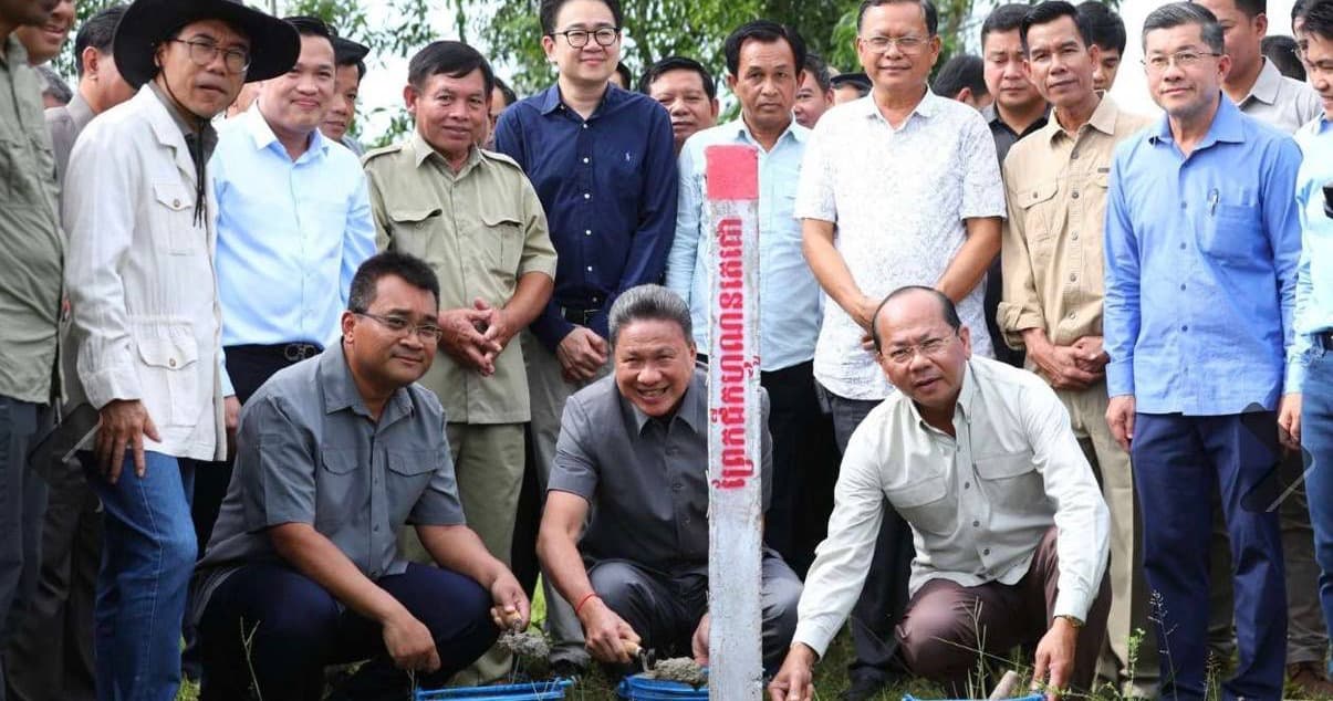 ការចុះពិនិត្យទីតាំង ផ្ទៀងផ្ទាត់និយាមកា និងបង្គោលព្រំដី ស្ថិតក្នុងកំណាត់ទី២នៅតាមបណ្តោយព្រែកជីកហ្វូណនតេជោ