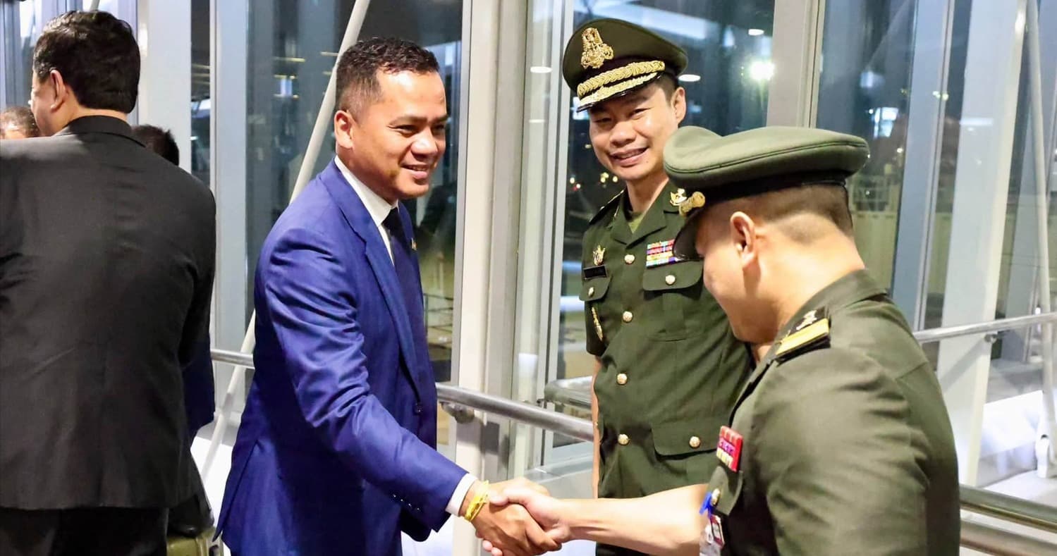 ឯកឧត្តមអភិសន្តិបណ្ឌិត ស សុខា ដឹកនាំគណៈប្រតិភូជាន់ខ្ពស់ក្រសួងមហាផ្ទៃ ដល់ទីក្រុងហាណូយ ដើម្បីចូលរួមសន្និសីទជាន់ខ្ពស់អនុវត្តច្បាប់អាស៊ាន
