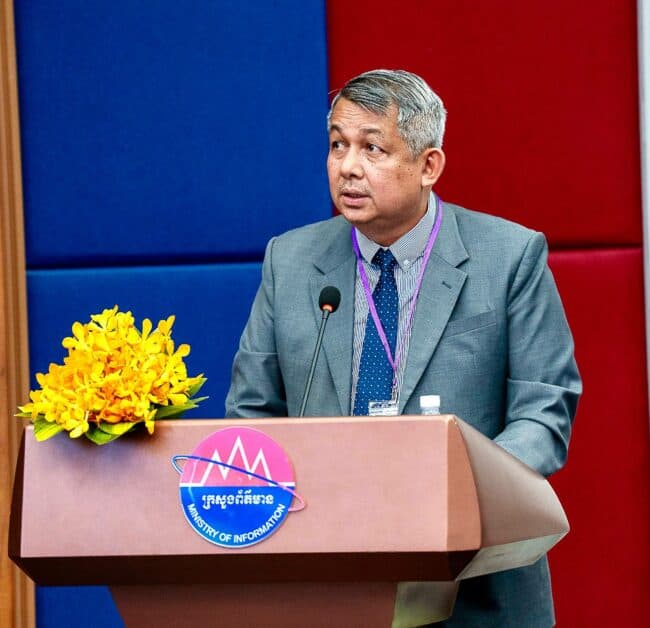 ឯកឧត្តម​ ផុស សុវណ្ណ