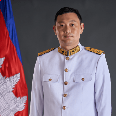 ឯកឧត្ដម ង៉ូវ ប៊ុនរិទ្ធ