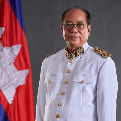 ឯកឧត្តម ម៉ែន សាម៉ន
