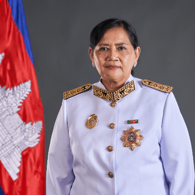 លោកជំទាវ ដួង រ៉ានី