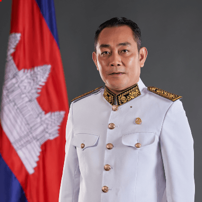 ឯកឧត្តម ពៅ ផនសំណាង